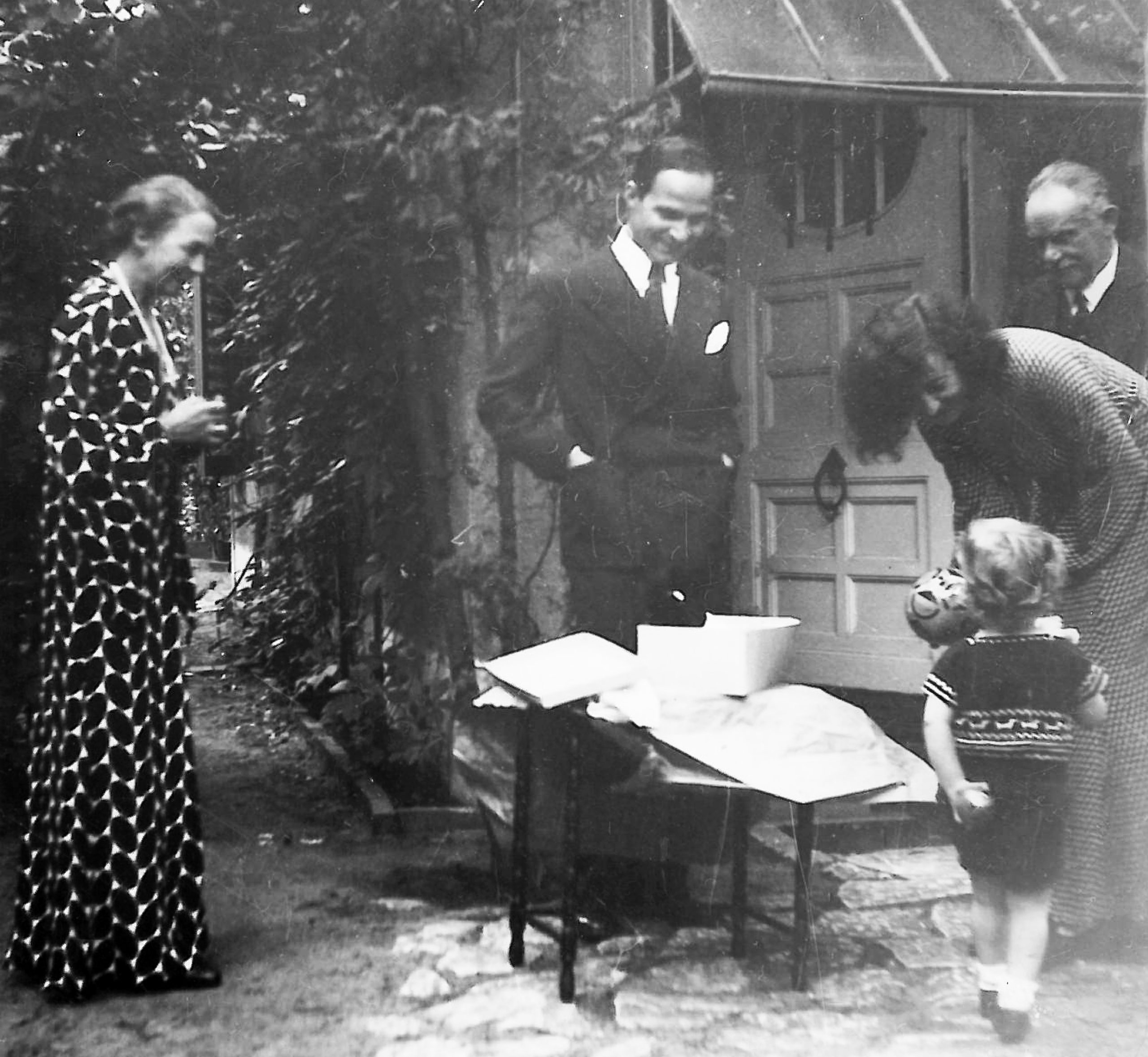 Jacob Franck mit Hanni, Martha und Philipp Franck Foto: Carlludwig Franck